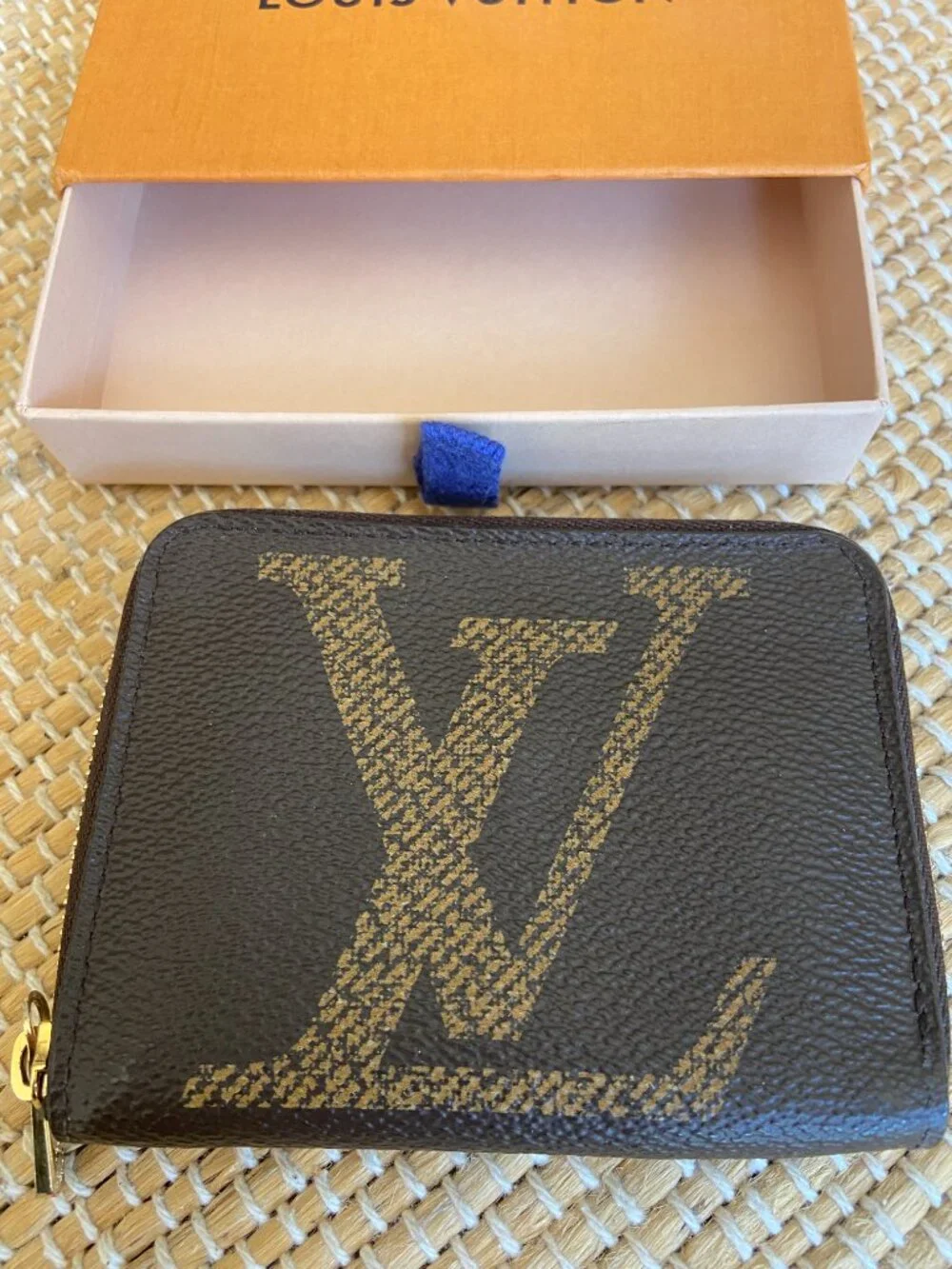 Louis Vuitton MONOGRAM GIANT Zippy Coin WALLET WITH BOX